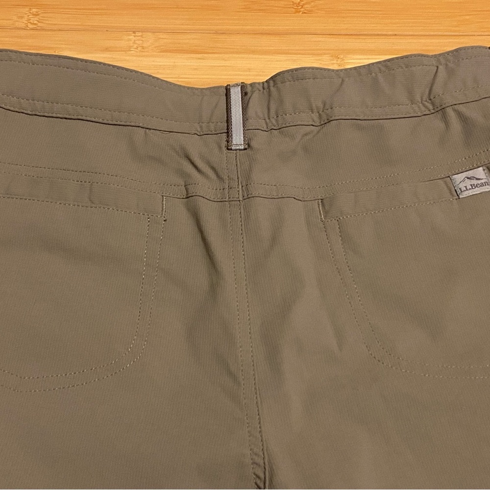 L.L.Bean Boys Convertible Hiking Outdoor Pants | Zip-Off Shorts | Size 16 - Picture 5 of 10